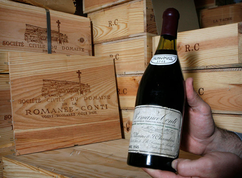Domaine de la Romanée-Conti 1945 – 123.900 USD Domaine de la Romanée-Conti 1945 – 123.900 USD