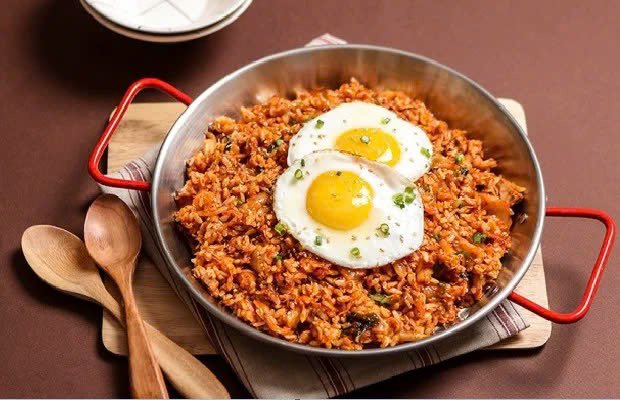 Cơm chiên kimchi Hàn Quốc Cơm chiên kimchi Hàn Quốc
