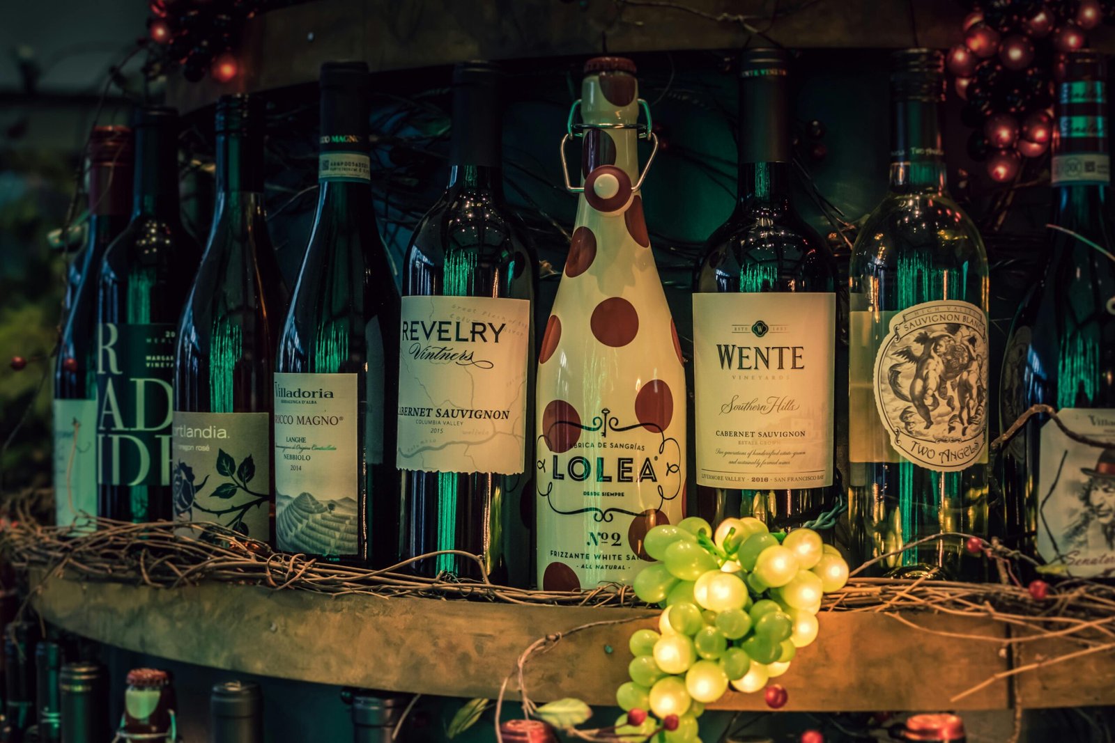 Các Loại Rượu Vang Trên Thế Giới – Khám Phá Đa Dạng Hương Vị Từ Mọi Nơi | Wine Home Rượu Vang Nhập Khẩu Các Loại Rượu Vang Trên Thế Giới