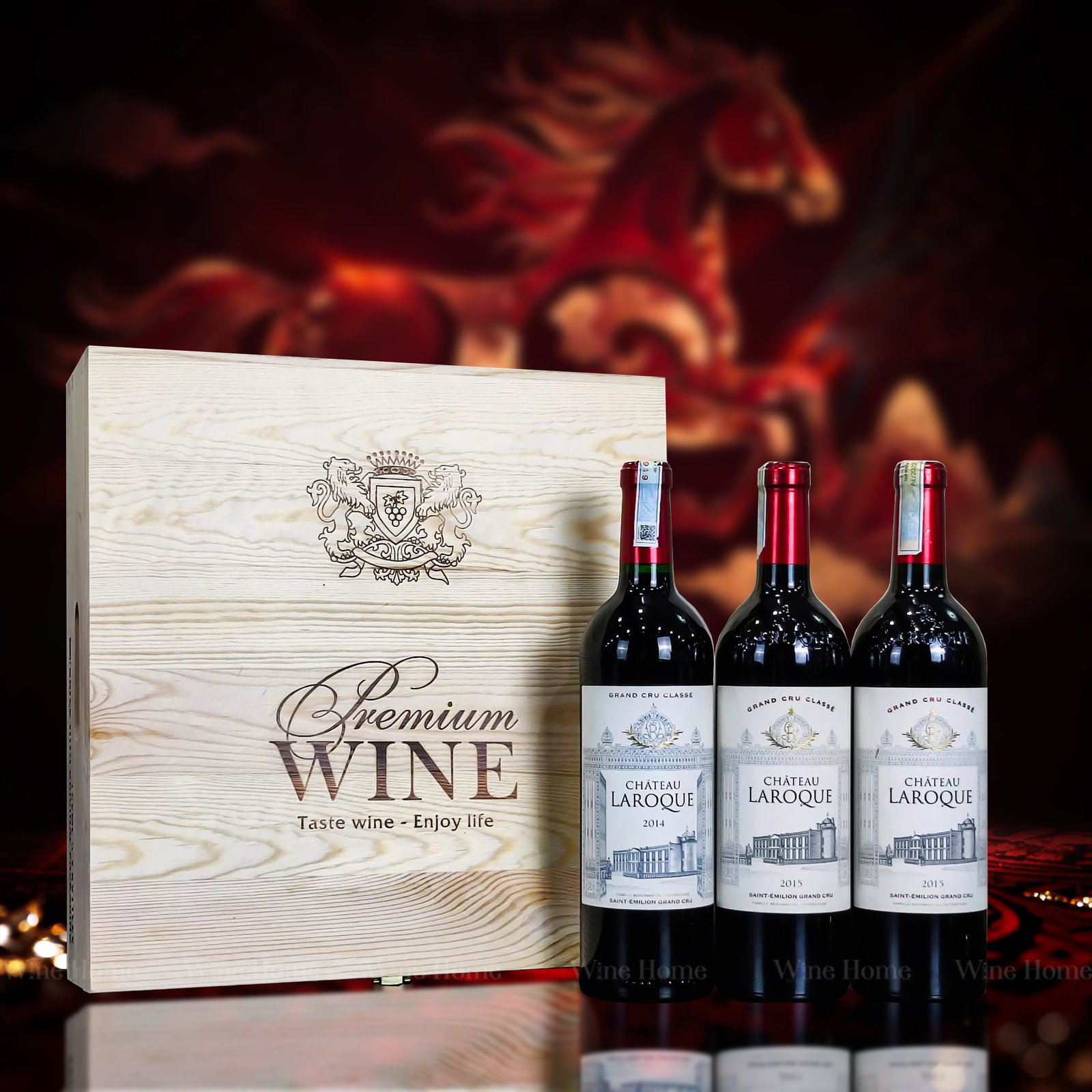 Hộp quà rượu vang 3 chai Chateau Laroque Saint Emilion Grand Cru – Phiên bản hộp gỗ mộc sang trọng, biểu tượng quà tặng đẳng cấp | Rượu Vang Wine Home Hộp quà rượu vang 3 chai Chateau Laroque Saint Emilion Grand Cru