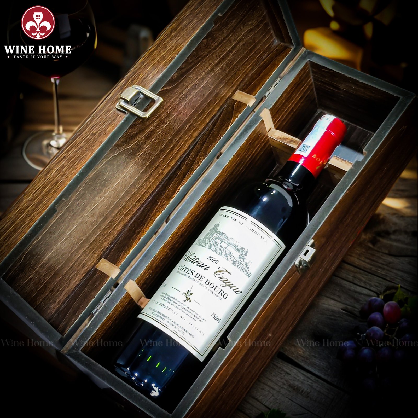 Hộp quà rượu vang 1 chai Chateau Tayac Cotes de Bourg – Quà tặng rượu vang Pháp cao cấp sang trọng | Rượu Vang Wine Home Hộp quà rượu vang 1 chai Chateau Tayac Cotes de Bourg