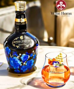 Rượu Whisky : Royal Salute 21 Richard Quinn Edition Black