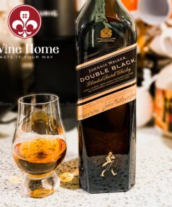 JOHNNIE DOUBLE BLACK 750ML