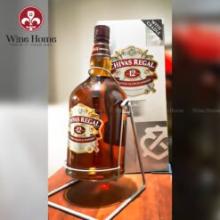 Chivas Regal 12 4500ml Kèm Kệ Đỡ – Siêu Phẩm Whisky Trưng Bày Đẳng Cấp | Rượu Vang Wine Home chivas 12 4500ml