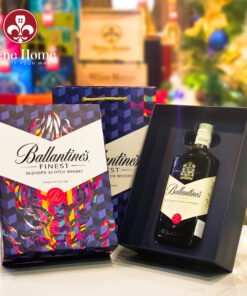 Rượu whisky : Ballantines Finest hộp quà 700ml