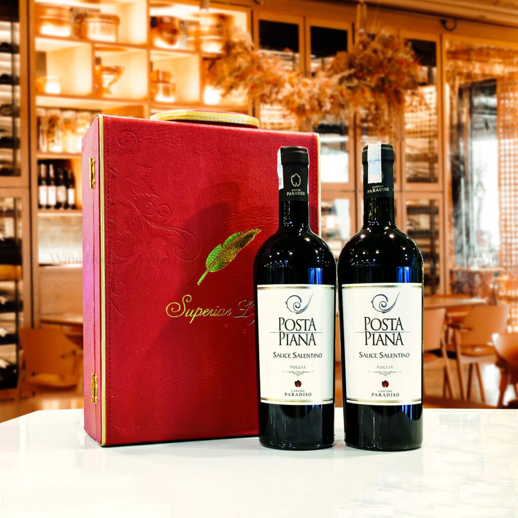 Hộp quà rượu vang : 2 chai rượu vang Ý Posta Piana Salice Salentino Hộp quà rượu vang : 2 chai rượu vang Ý Posta Piana Salice Salentino