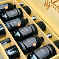 Rượu vang Ý Megale Negroamaro Black