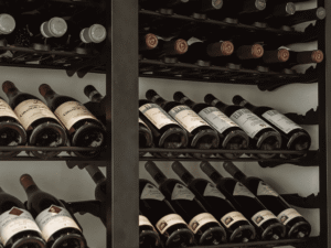 Rượu Vang Pháp Để Được Bao Lâu?