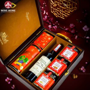 Hộp Quà Tết Rượu Hạt Hộp Gỗ Sơn Mài 3 Ngăn Nâu 03 – Siêu Phẩm Quà Tết Doanh Nghiệp Cao Cấp 2026 | Rượu Vang Wine Home Hộp Quà Tết Rượu Hạt Hộp Gỗ Sơn Mài 3 Ngăn Nâu 03