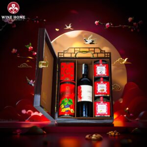 Hộp Quà Tết Rượu Hạt Hộp Gỗ Sơn Mài 3 Ngăn Nâu 05 – Siêu Phẩm Quà Tết Doanh Nghiệp Cao Cấp 2026 | Rượu Vang Wine Home Hộp Quà Tết Rượu Hạt Hộp Gỗ Sơn Mài 3 Ngăn Nâu 05