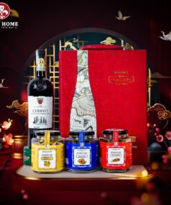 Hộp Quà Tết Rượu Hạt Da Đỏ Quai Xách Dọc 03