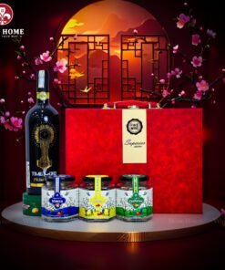 Hộp Quà Tết Rượu Hạt Hộp Da Đỏ Quai Ngang 08