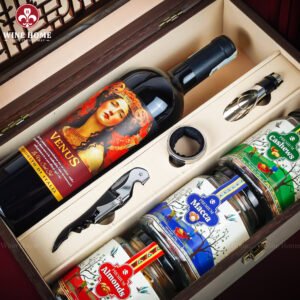 Hộp quà Tết Xuân Mã Tấn Tài XM08