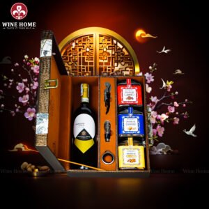 Hộp Quà Tết Rượu Hạt Hộp Da Vali Họa Tiết Vô Lăng 04 – Siêu Phẩm Quà Tặng Doanh Nghiệp Cao Cấp 2026 | Rượu Vang Wine Home Hộp Quà Tết Rượu Hạt Hộp Da Vali Họa Tiết Vô Lăng 04