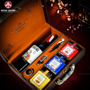 Hộp Quà Tết Rượu Hạt Hộp Da Vali Họa Tiết Vô Lăng 06 – Siêu Phẩm Quà Tặng Doanh Nghiệp Cao Cấp 2026 | Rượu Vang Wine Home Hộp Quà Tết Rượu Hạt Hộp Da Vali Họa Tiết Vô Lăng 06