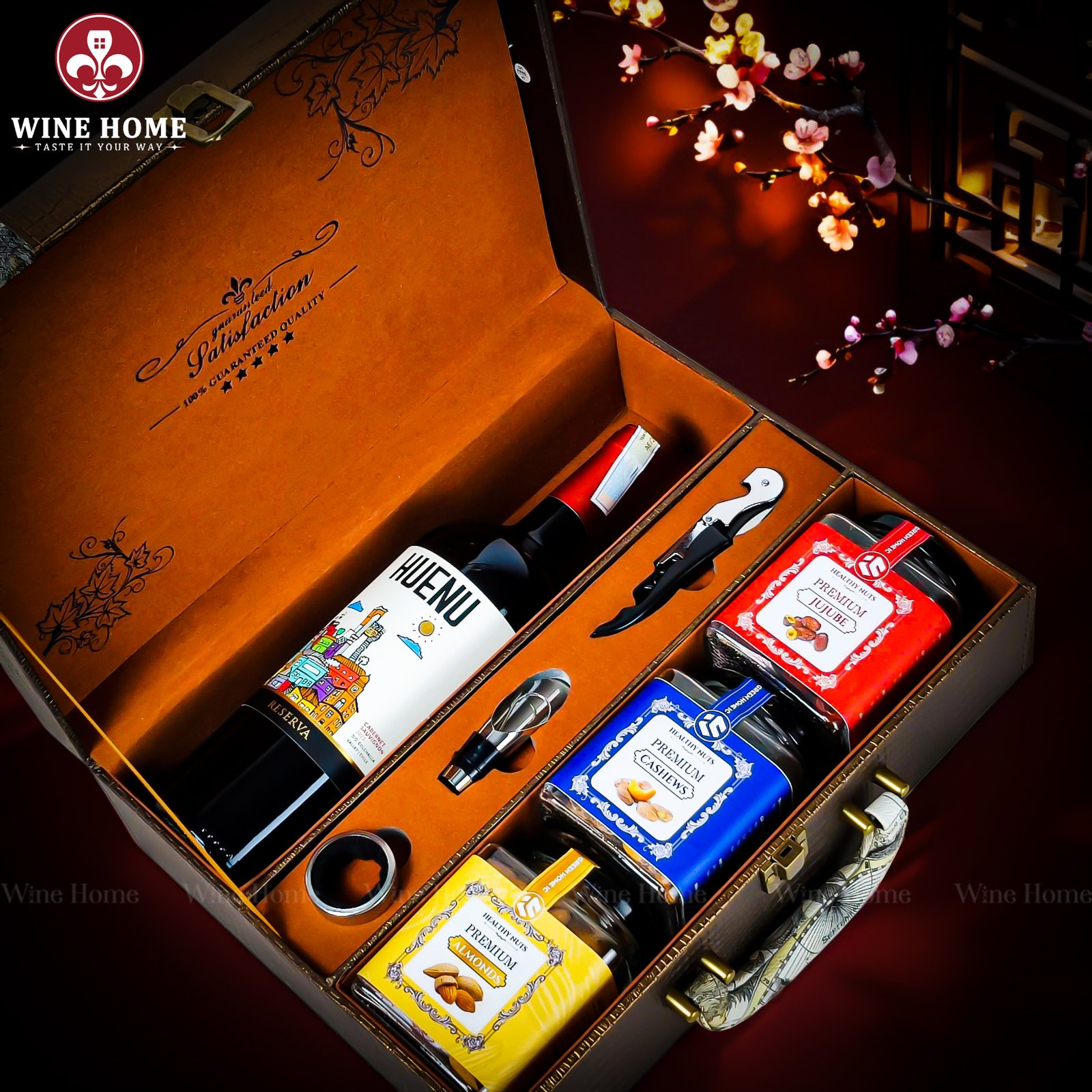 Hộp Quà Tết Rượu Hạt Hộp Da Vali Họa Tiết Vô Lăng 06 Hộp Quà Tết Rượu Hạt Hộp Da Vali Họa Tiết Vô Lăng 06